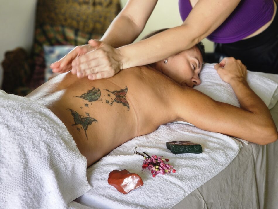 Massagem Relaxante e Terapêutica